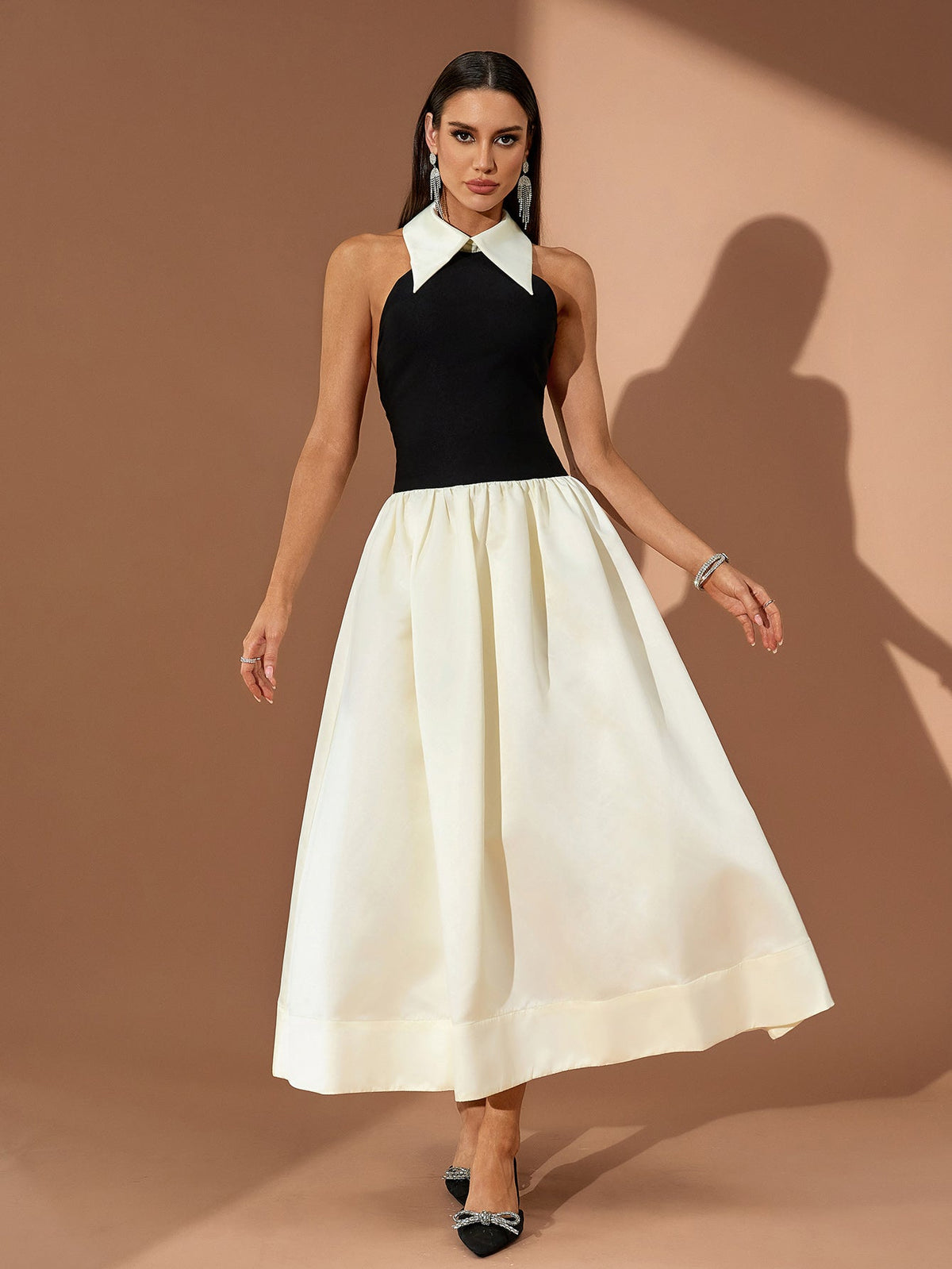 Pointed Collar A-Line Midi Dress, side view