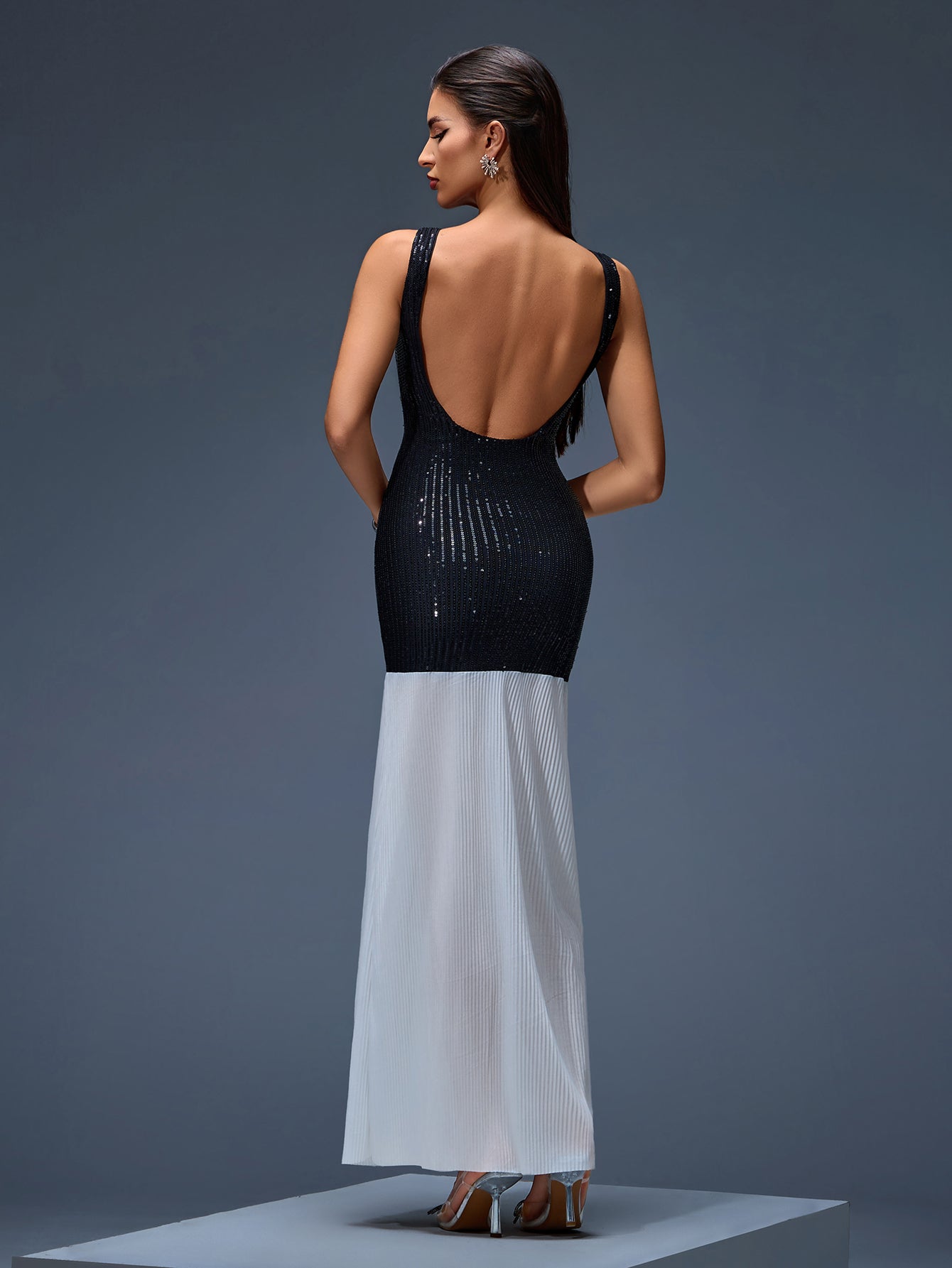 Sequins Patchwork Backless Maxi Dress